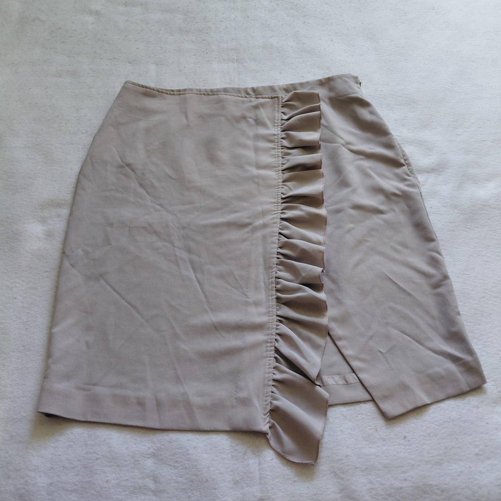 Worthington Petite Ruffle Skirt 18P Beige Taupe Front Wrap Style Office Casual
